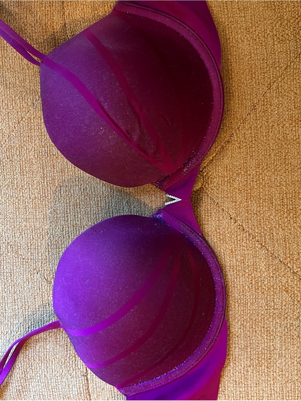 Victoria’s Secret 34D Purple Padded Bra with Subtle Sheen glitter